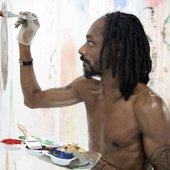 snoop doggy dogg paintin’ a thang