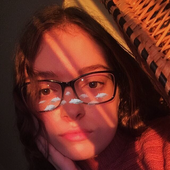 EmilyPeart0205 的头像