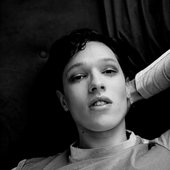 b&w