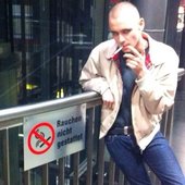 Drangsal_Max_Gruber__smoking.jpg