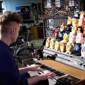 look-mum-no-computer-furby-organ-3.jpg