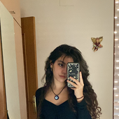 Nadiaabgn 的头像