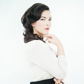 Caro_Emerald_cr_Mark_Uyl_4.jpg