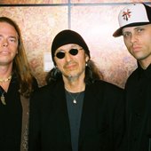 Lojah-John Trudell-Shadowyze
