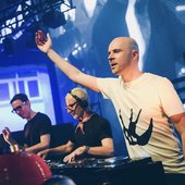 a&b