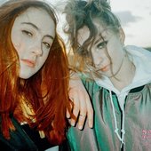 lets_eat_grandma-falling_into_me-press_photo-1500__large.jpg