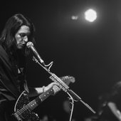 Molko.