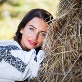 Paula-Hriscu.jpg