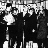 Alexis Korner's Blues Incorporated with the Velvettes at the Bodega, Manchester - Alexis Korner, Jack Bruce, Graham, Ginger Baker, Johnny Parker, Dick Heckstall-Smith and the Velvettes.     Photo: Brian Smith