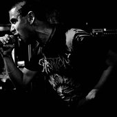 Photo by Machettes