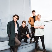 THEVAMPS_©JENNFIVE_3463-803x1024.jpeg