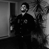 https___hypebeast.com_image_2020_01_the-weeknd-xo-bape-second-capsule-collection-lookbook-release-001.jpg