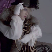 「Moulin Rouge」 (PV Photoshoot)