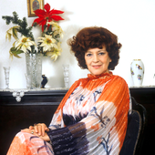 Záray Márta