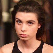 LARA004.jpg