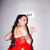 Mami toke en el Luna park ----__Gracias a todo el ekipo-- _katybasso _renuruizok __kormenia.cultura_ _yygnacyo _gabinonson _catalinajacobo _orpromotions _tycsports __Ahora amo el boxeo__La iconic de _walkiria_studio_ me hizo las lashe(image1).JPG