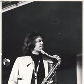 ralph benatar.jpg