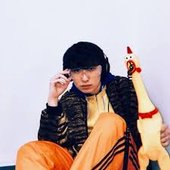  Mega Shinnosuke