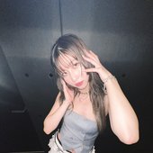 Fu9usAjacAAGSKM[1].jpg