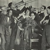 mamie smith and her jazz hounds.jpg