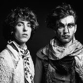 PWR BTTM by Ebru Yildiz