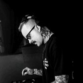 Tekno Tom