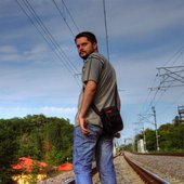 Tavi and the trains