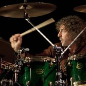 SimonPhillips4.jpg