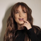 Larissa Manoela