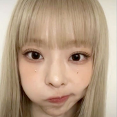 vivikhxv 的头像