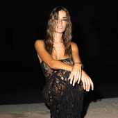 CLARA NERO GOTICO