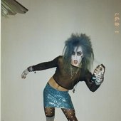 Glamvestite Vampirez - JONNI