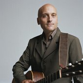 Michael Ward (guitarist)