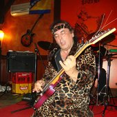 Ljubiša Racić Tigar - Formula 4 solo guitar and vocal 