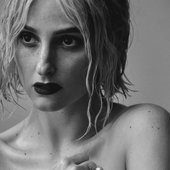 BANKS for 10 Magazine (2025)