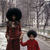Radiah Frye and daughter Mia, Central Park, NYC, 1970.jpg