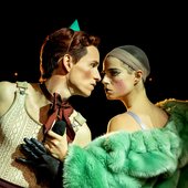 eddie redmayne and jessie buckley
