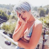 avatars-000281267902-rkl58z-t500x500.jpg