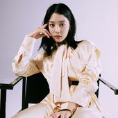 설인아 ★