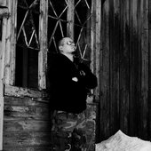 Kari Luotonen, Vocals & Drums