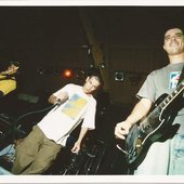 • GARAGE FUZZ, turnê com SAMIAM 2003 - Hangar 110 •