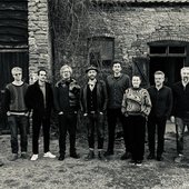 Mù (Boris Boublil, Sacha Toorop, Robin Fincker, Csaba Palotaï, Morgane Carnet, Theo Girard, Antoine Berjeaut & Jesse D Vernon)