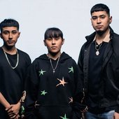 Yahritza Y Su Esencia