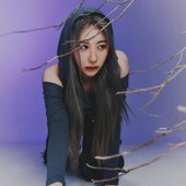 231209-lee-chaeyeon-2024-seasons.jpg