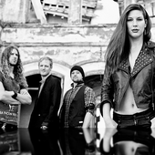 Delain 2012 [PNG][700x570]