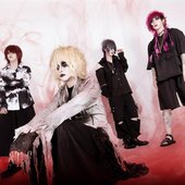 113954-zetsubou-refrain-group-photo.jpg