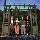 Bandfoto nieuw kleurcorrectie v2.png