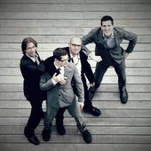0900-victor band photo
