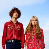 GLIM SPANKY