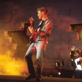 Bryan Adams performs on stage at The Wall Concert Berlin 20th July 1990.